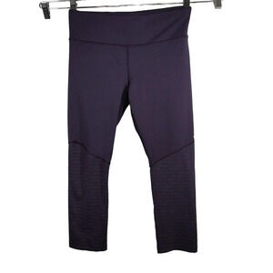 Shape Purple Leggings Fitted Cropped Women Size M Workout Gym Yoga